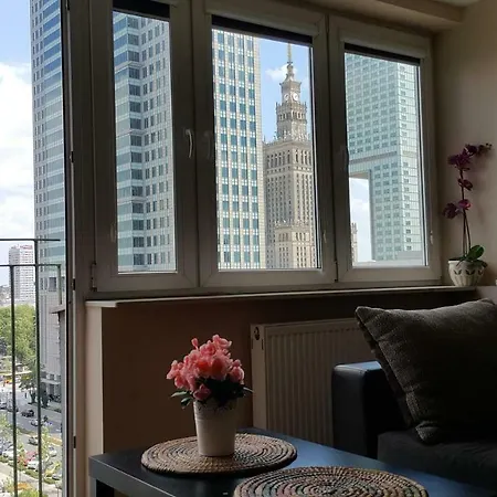 City Centre Apartment *
